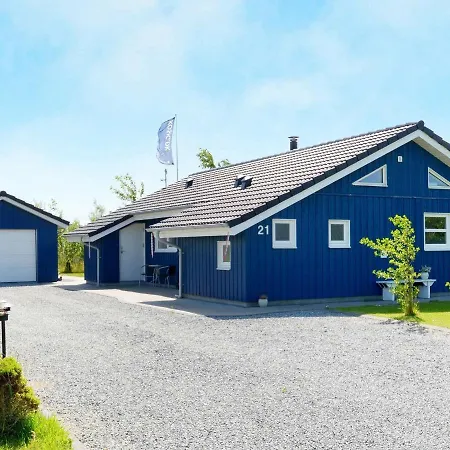 Three-bedroom In 52 別荘