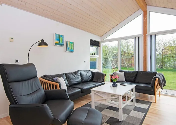 Luxury Retreat With - By Traum Hemmet